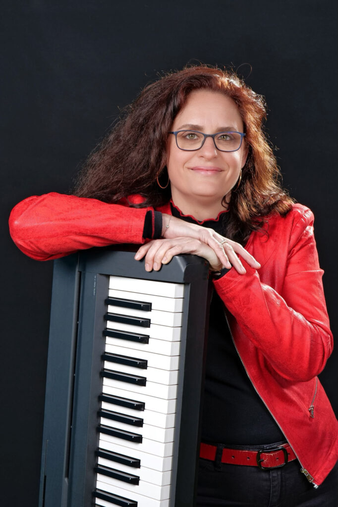 Photo portrait en studio avec instrument de musique